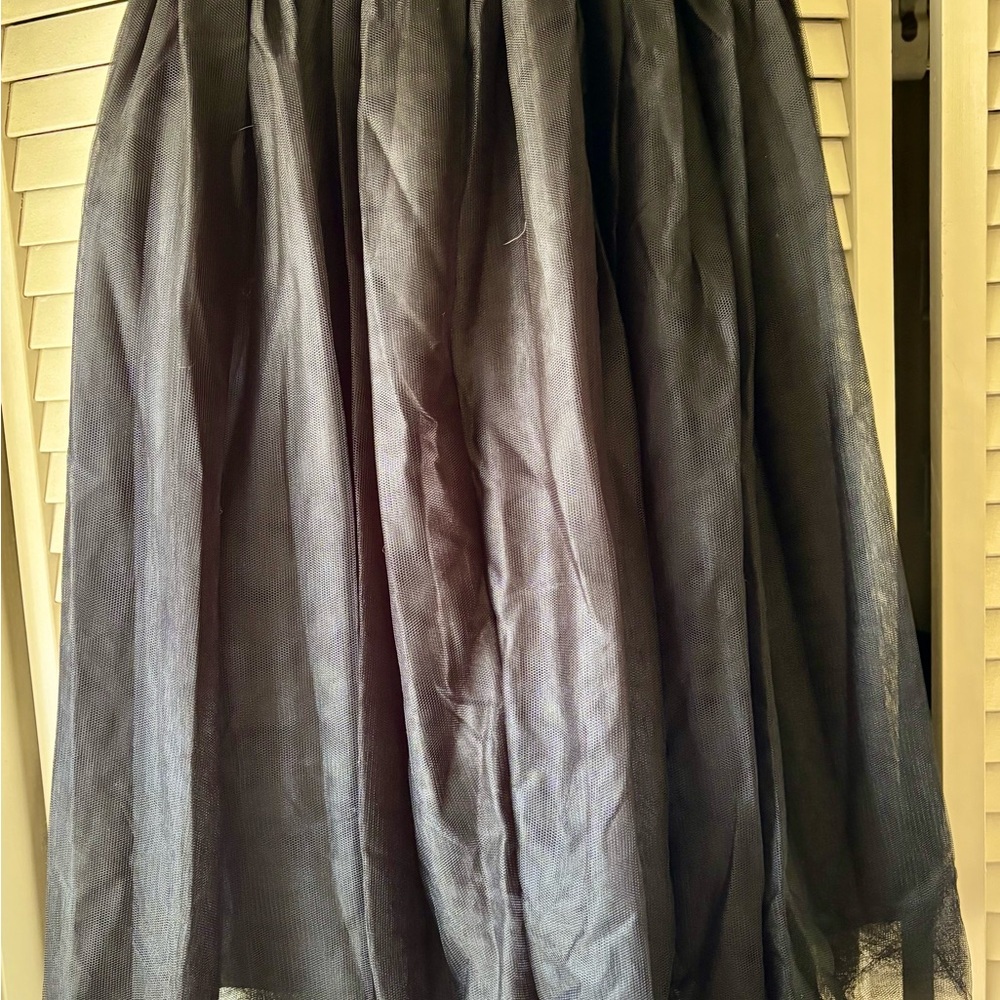 LeLaLo Elegant Black Midi Skirt
